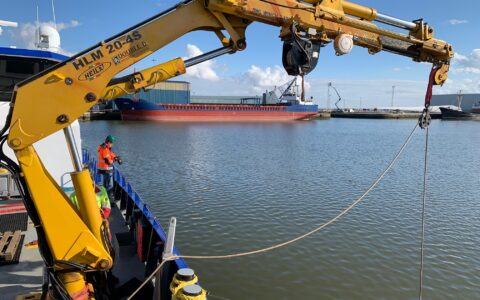 Sub Acoustic Deck DEployment and Retrieval